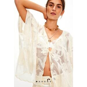 Free People Willow Front Tie Cape Ivory One Size